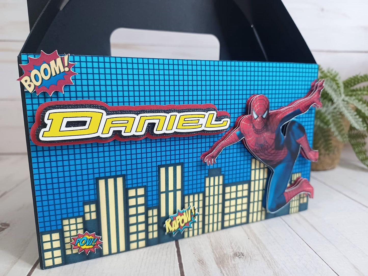 Spider-man inspiration favor box