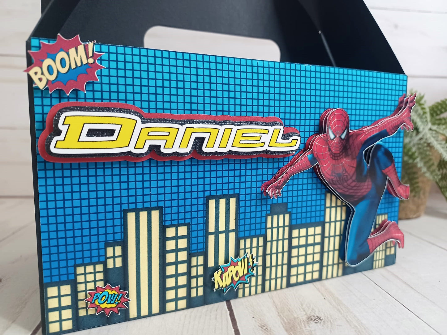 Spider-man inspiration favor box