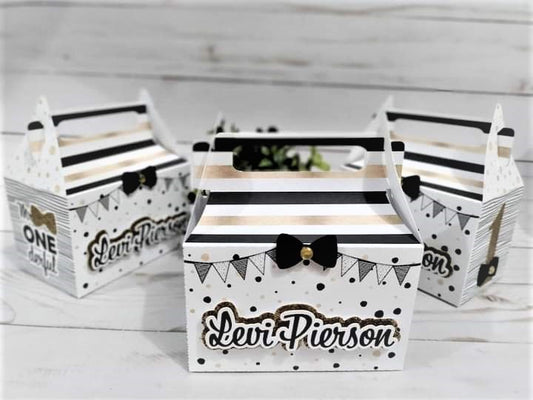 ONEderful favor boxes